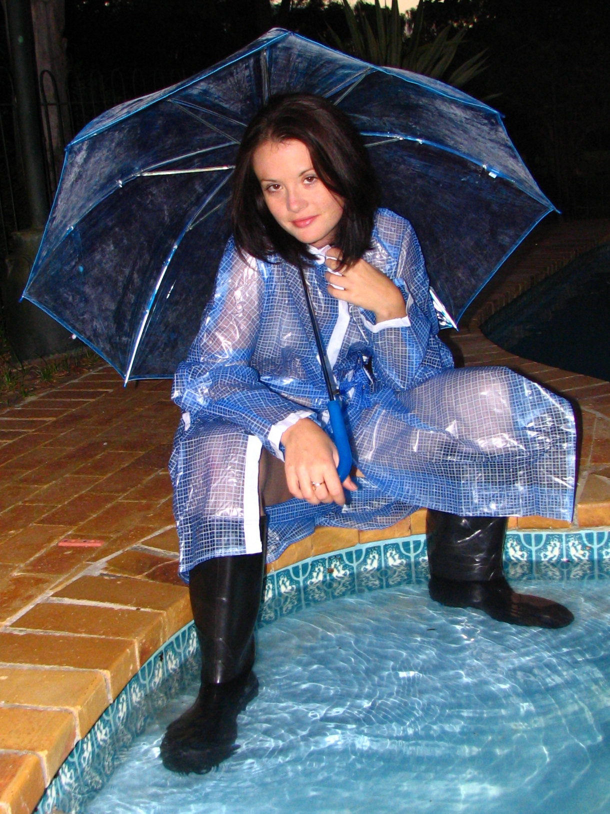 Rainweargirl