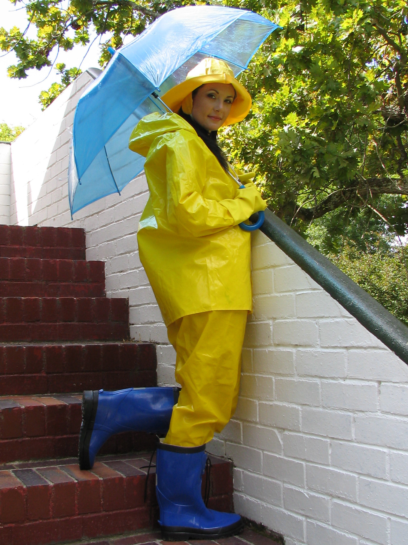 Rainweargirl