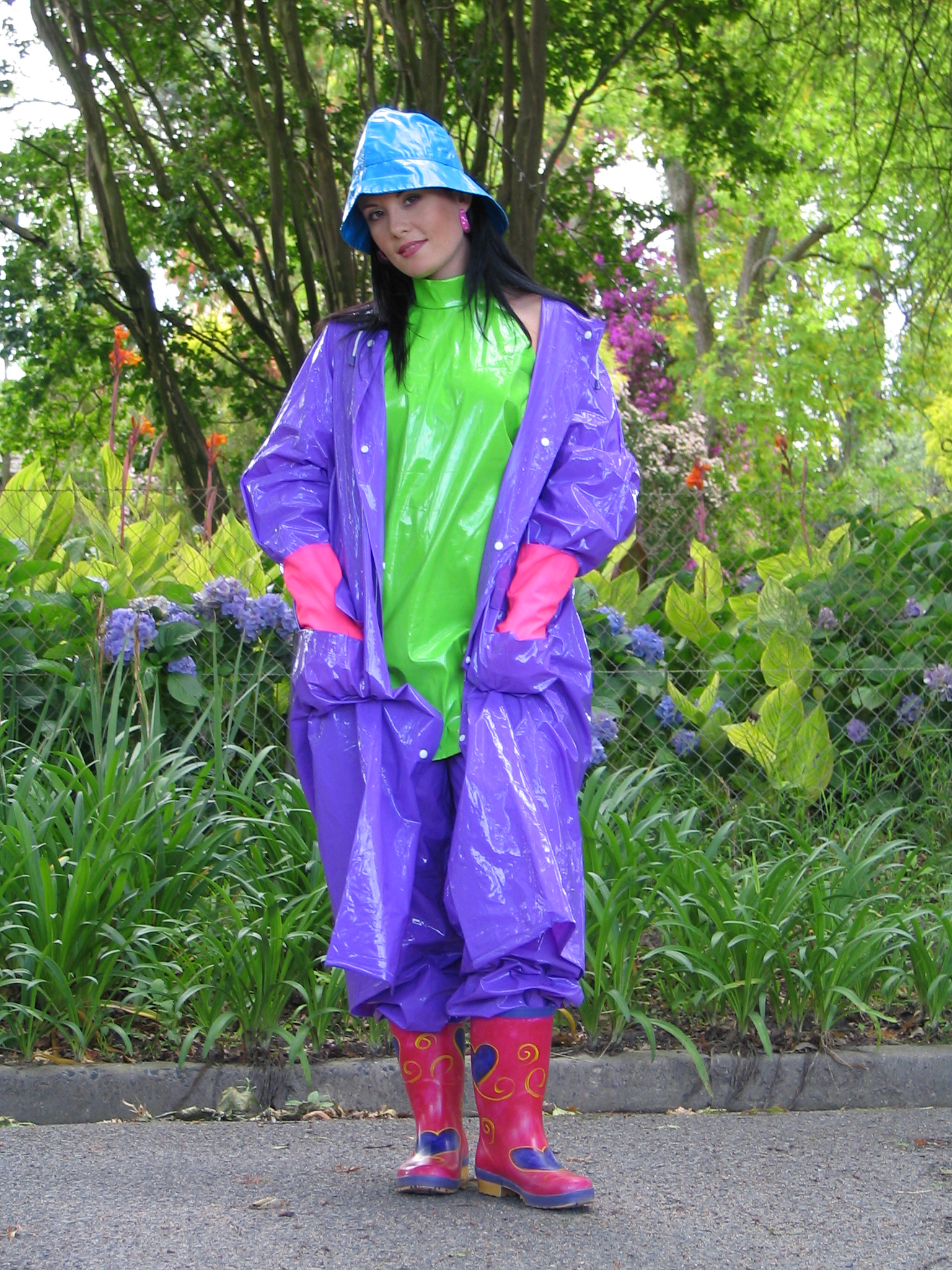 Rainweargirl